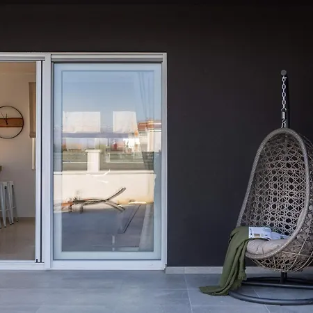 Vila With Pool Near Sandy - By Traveler Tourist Agency Krk - Id 2224 Privlaka (Zadar)